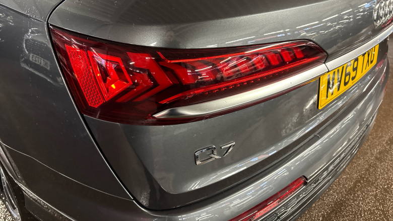 Audi Q7 50 TDI Quattro Black Edition 5dr Tiptronic Diesel Estate